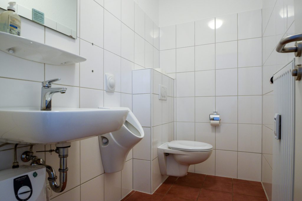 Immobilienangebot - Oldenburg - Rest - Büro- oder Ladenfläche in attraktiver Lage mit hoher Sichtbarkeit nahe der Oldenburger Innenstadt!