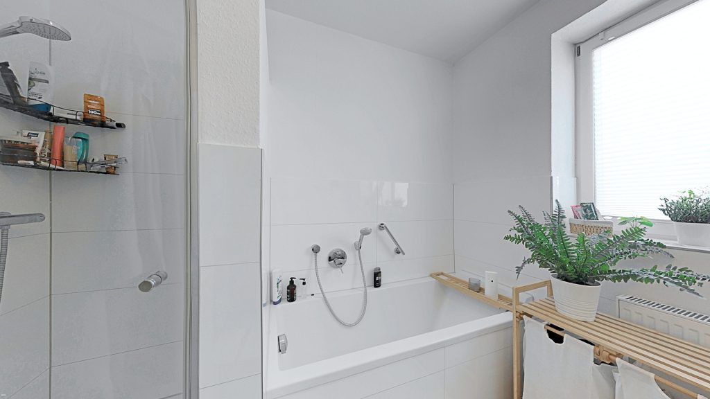 Immobilienangebot - Oldenburg - Wohnen - Moderne 3-Zimmer-Wohnung mit Dachterrasse in begehrter Lage von Oldenburg-Bloherfelde zu verkaufen!