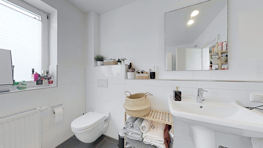 Immobilienangebot - Oldenburg - Wohnen - Moderne 3-Zimmer-Wohnung mit Dachterrasse in begehrter Lage von Oldenburg-Bloherfelde zu verkaufen!