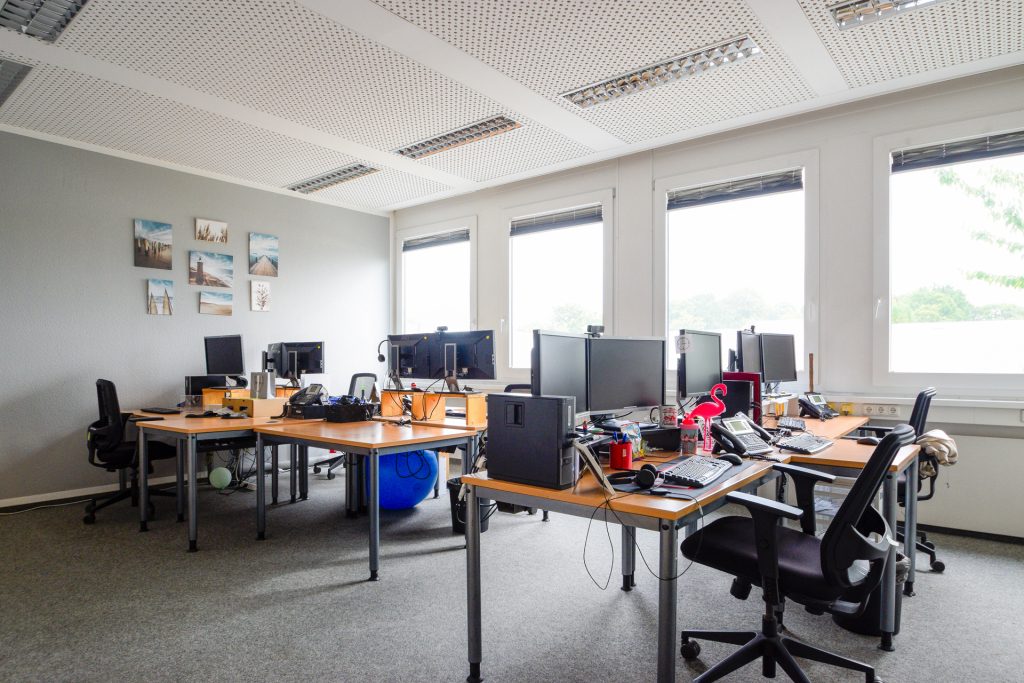 Immobilienangebot - Oldenburg - Rest - Großzügige Gewerbefläche mit guter Anbindung: Büroflächen auf zwei Etagen in Nadorst!