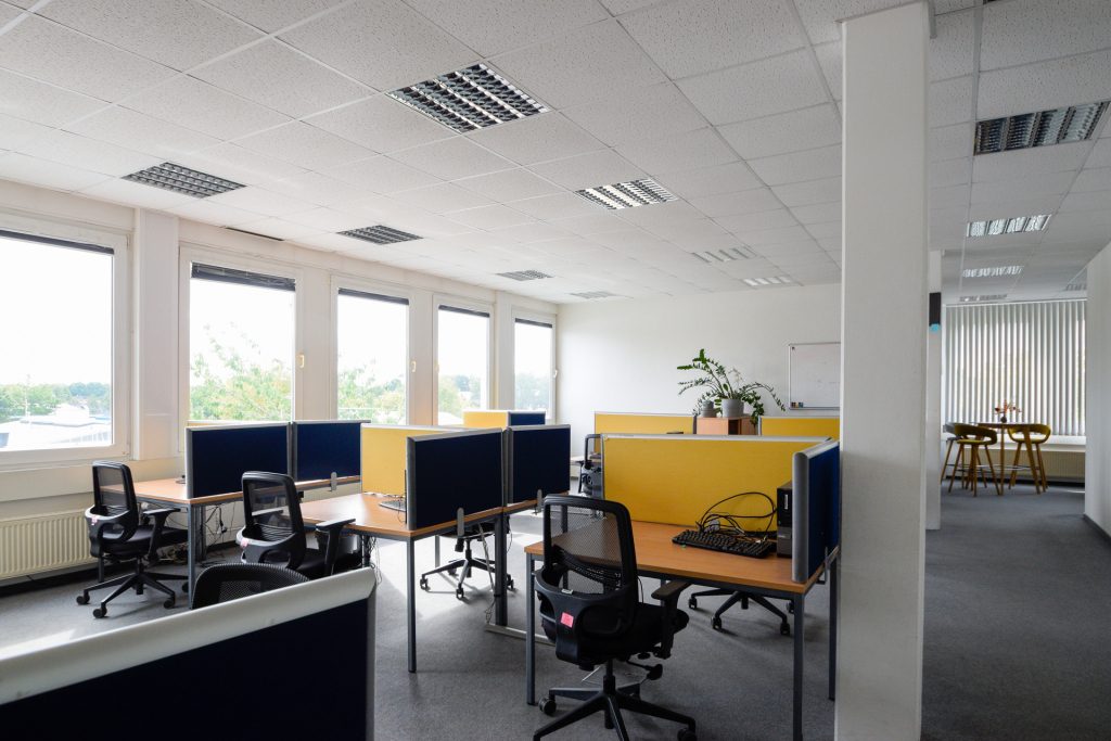 Immobilienangebot - Oldenburg - Rest - Großzügige Gewerbefläche mit guter Anbindung: Büroflächen auf zwei Etagen in Nadorst!