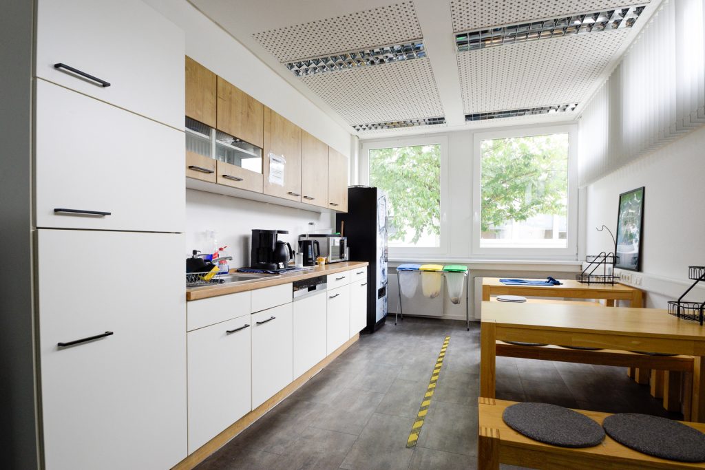 Immobilienangebot - Oldenburg - Rest - Großzügige Gewerbefläche mit guter Anbindung: Büroflächen auf zwei Etagen in Nadorst!