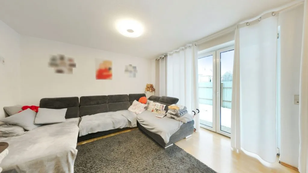 Immobilienangebot - Oldenburg - Wohnen - Gepflegte Doppelhaushälfte mit Balkon und Garten Nähe Klinikum Kreyenbrück zu verkaufen!