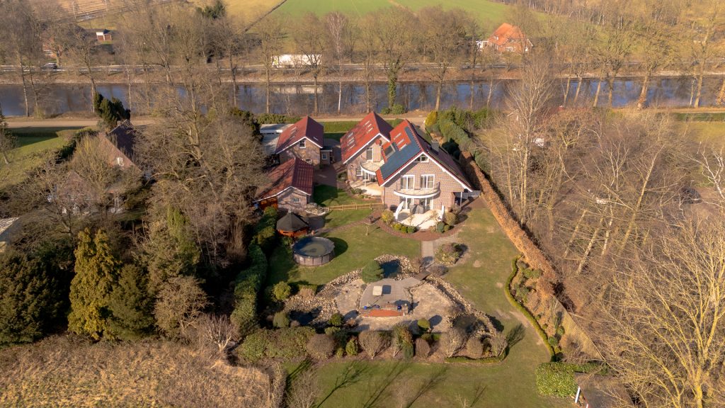 Immobilienangebot - Friesoythe - Wohnen - Landliebe pur - Idyllisches Anwesen in Ahrensdorf nahe Friesyothe!