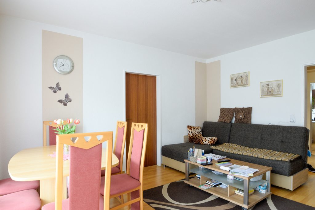 Immobilienangebot - Oldenburg - Wohnen - Gemütliche 3-Zimmer-Wohnung mit Balkon in Bürgerfelde zu vermieten!