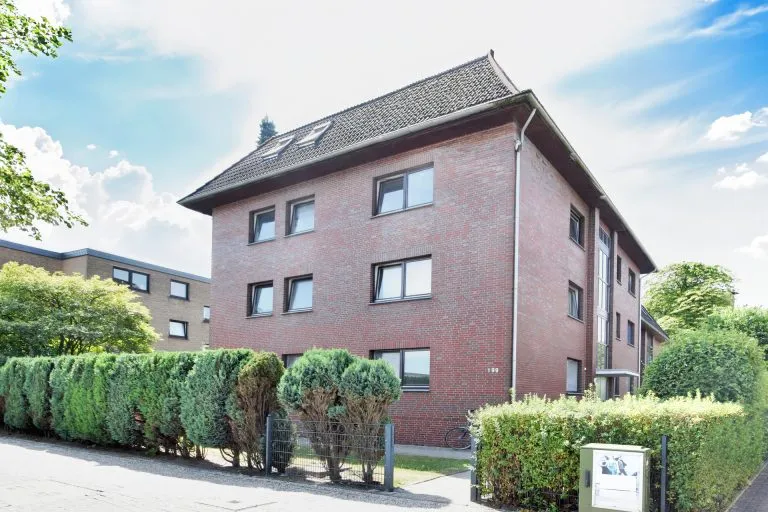 Immobilienangebot - Oldenburg - Wohnen - Gut geschnittene 2-Zimmer-Wohnung mit Terrasse in Bürgerfelde!