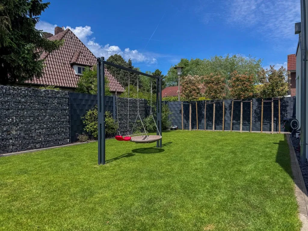 Immobilienangebot - Oldenburg - Wohnen - Architektenhaus mit Pool-Lounge, Doppelgarage und separatem Wohnhaus!