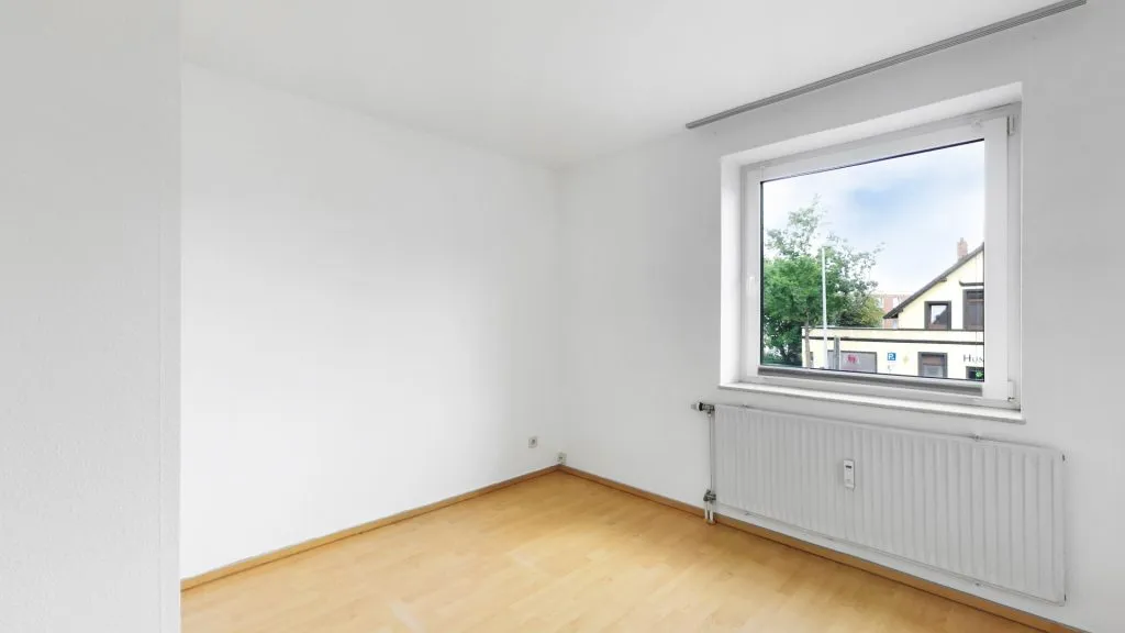 Immobilienangebot - Oldenburg (Oldenburg) / Donnerschwee - Wohnen - Bezugsfreie 3-Zimmer-Wohnung mit Dachterrasse in zentraler Lage von Donnerschwee zu verkaufen!