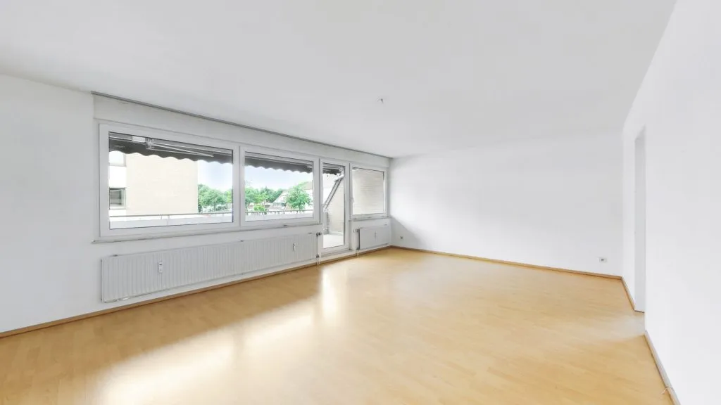 Immobilienangebot - Oldenburg (Oldenburg) / Donnerschwee - Wohnen - Bezugsfreie 3-Zimmer-Wohnung mit Dachterrasse in zentraler Lage von Donnerschwee zu verkaufen!