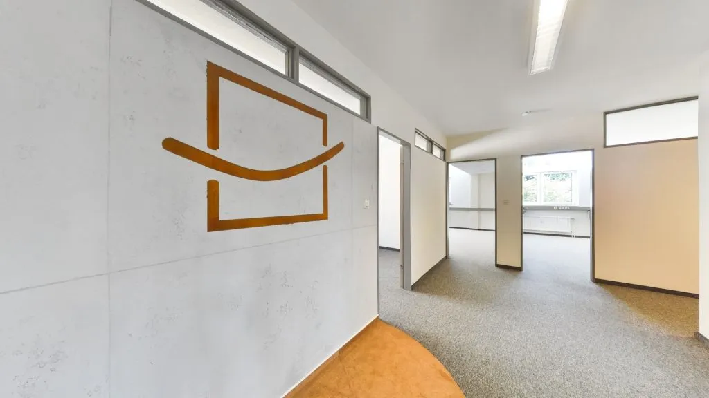 Immobilienangebot - Oldenburg - Rest - Großzügige Gewerbefläche mit viel Potenzial in zentralem Bürgerfelder zu verkaufen!