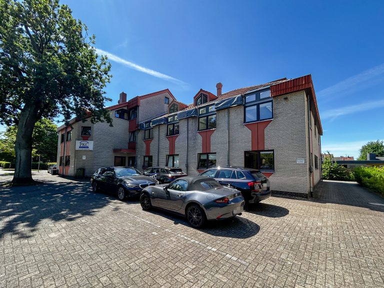 Immobilienangebot - Oldenburg - Rest - Großzügige Gewerbefläche mit viel Potenzial in zentralem Bürgerfelder zu verkaufen!