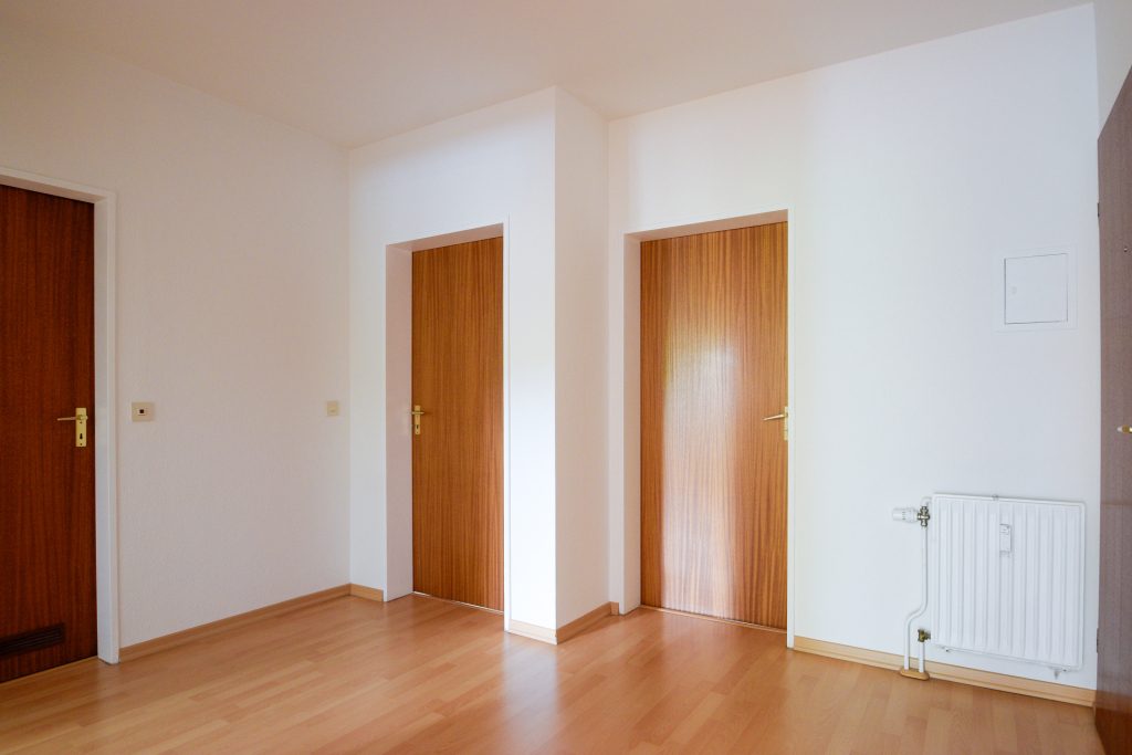 Immobilienangebot - Oldenburg - Wohnen - Viel Platz zum Wohlfühlen – helle 3-Zimmer-Wohnung mit großer Loggia in Osternburg!