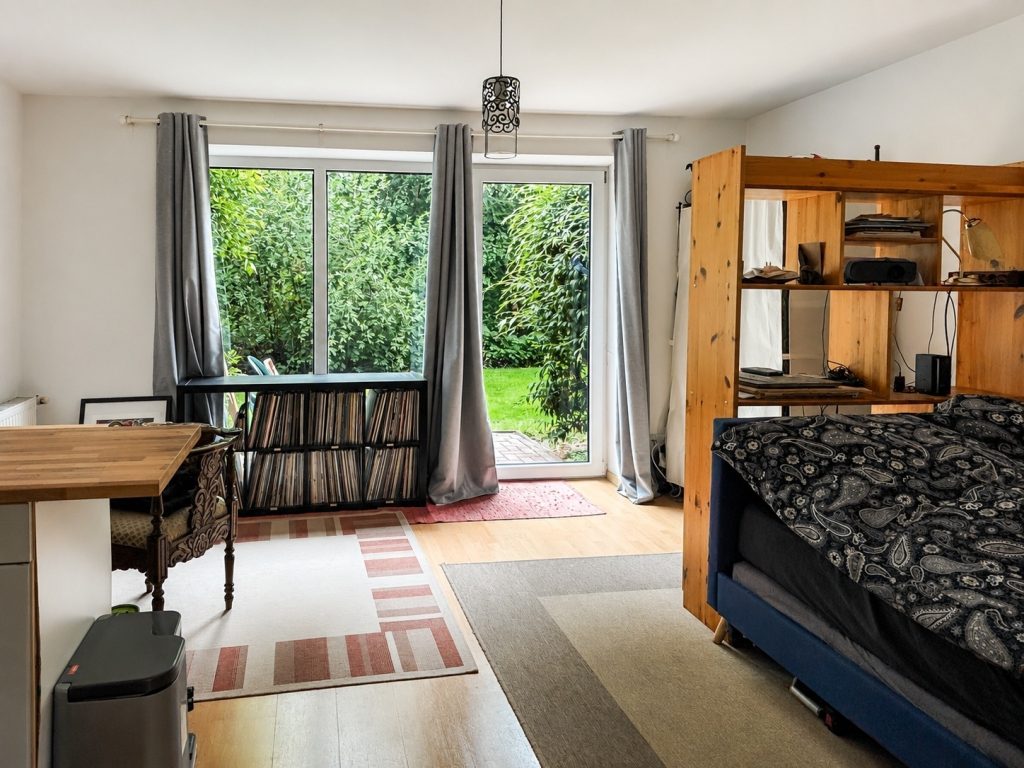 Immobilienangebot - Oldenburg - Wohnen - Attraktive Erdgeschosswohnung mit 1,5 Zimmern und Stellplatz in Kreyenbrück