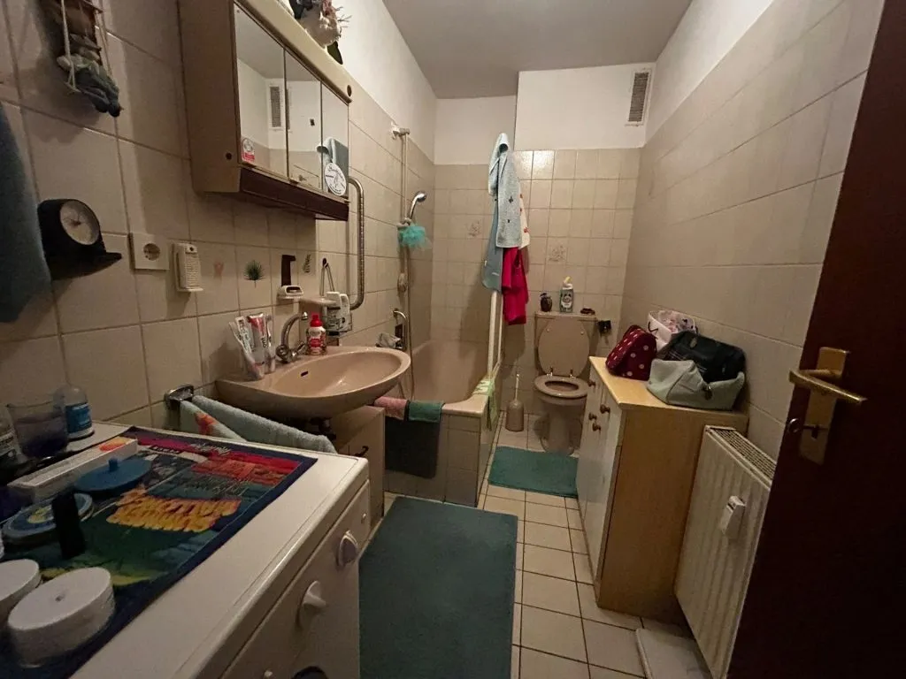 Immobilienangebot - Oldenburg - Wohnen - Viel Platz zum Wohlfühlen – helle 3-Zimmer-Wohnung mit großer Loggia in Osternburg!